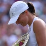 Swiatek Wins First Wimbledon with 6-0, 6-0 Sweep