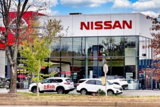 Struggling Nissan to Close Plant, Slash Thousands of Jobs