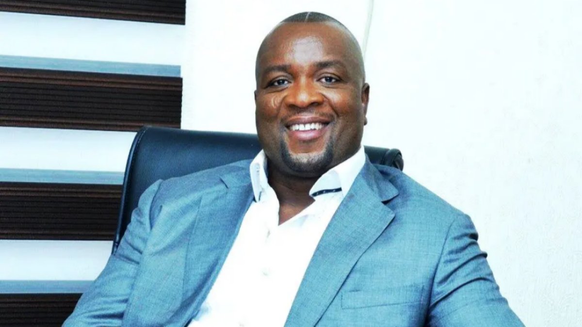 Ex-Campaign DG, Iduoriyekemwen Dumps PDP