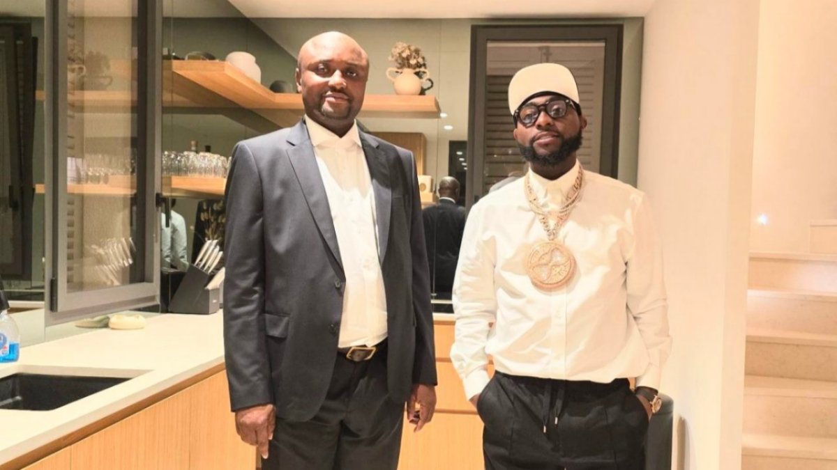 Davido Gifts Israel DMW Rolex Watch in Atlanta Surprise