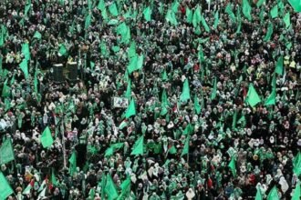 Hamas Offers Red Cross Access to Hostages, Sets Conditions