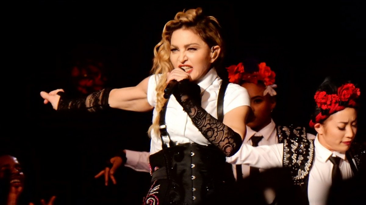 Madonna Urges Pope to Visit Gaza