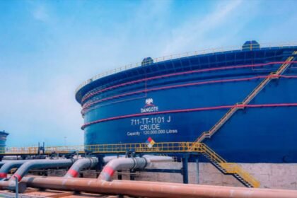 Dangote Refinery Cuts Petrol Price to N820 per Litre