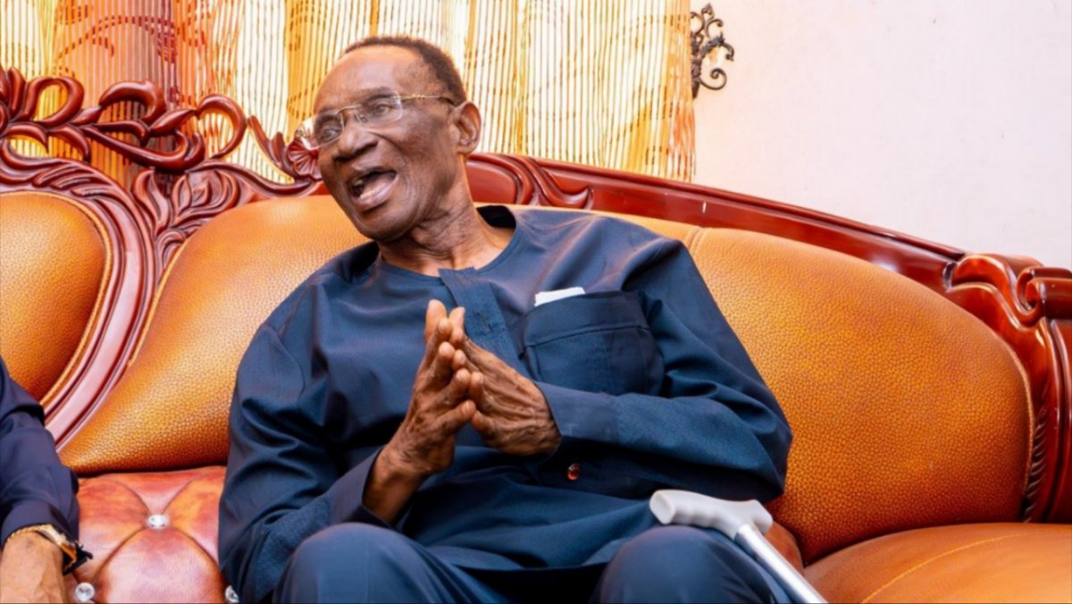 Ex-PDP National Secretary Sir Rex Onyeabo Passes On