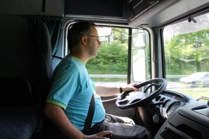 US Halts Nigerian Truck Driver Visas Amid Safety Concerns