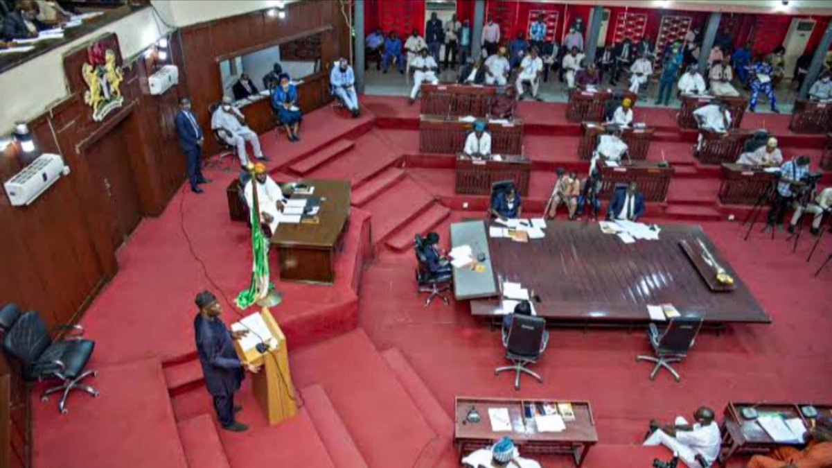 Oyo Assembly Defends N300bn Loan, Hits Back at Shittu