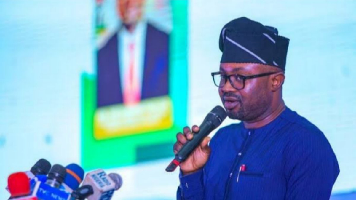 FG Announces Lifetime Pay Policy for Retired Security Chiefs