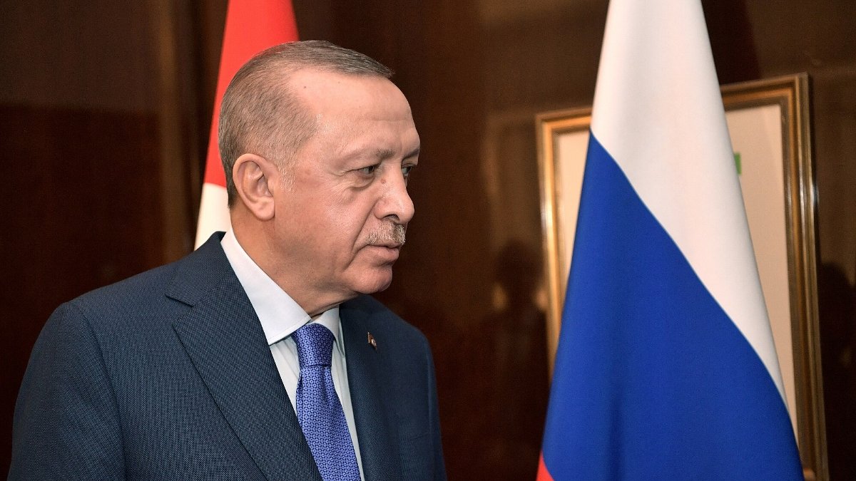 Turkey Closes Airspace to Israel Amid Gaza Conflict