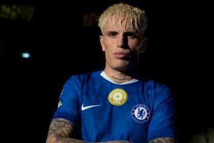 Chelsea Signs Garnacho from Manchester United in £40m Deal