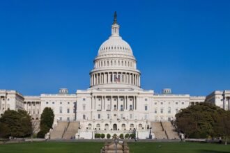 US Shutdown Forces Service Closures, Jobs at Risk
