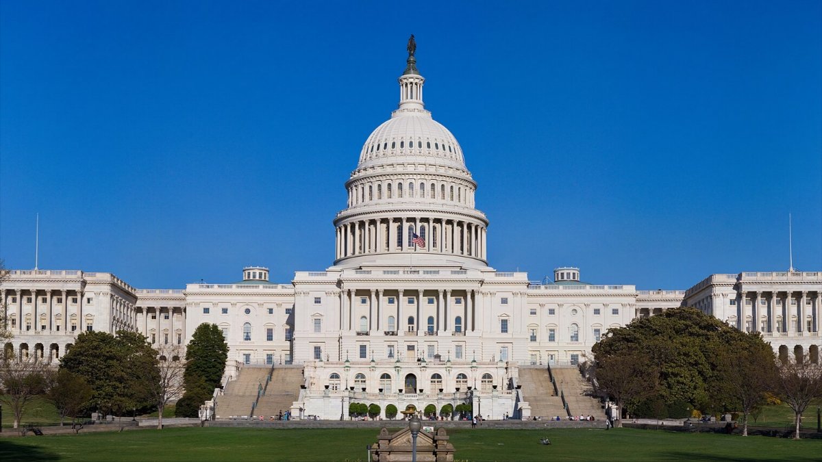 US Shutdown Forces Service Closures, Jobs at Risk