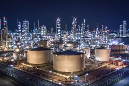 Global Oil Refining Industry: Top 10 Refineries 2025