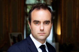 Macron Accepts Prime Minister Lecornu’s Resignation
