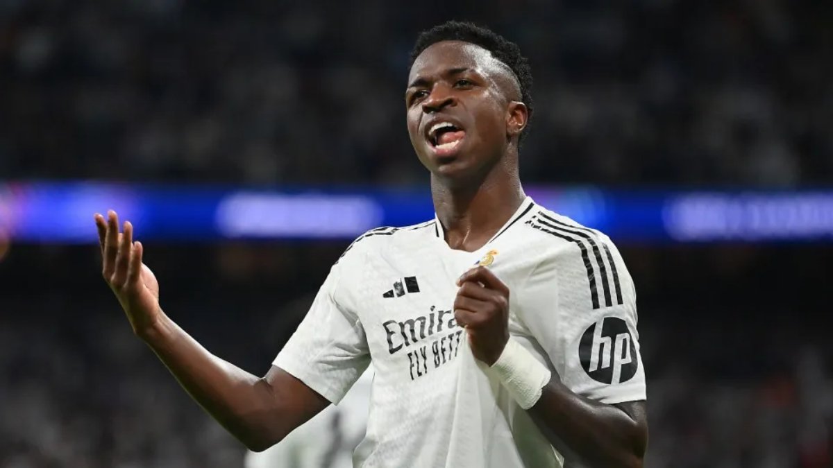 Vinicius Jr Apologises After El Clasico Substitution